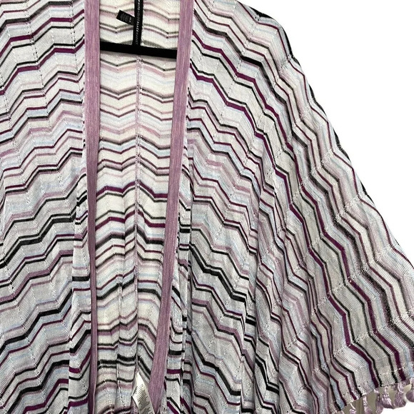 White House Black Market Chevron Knit Shawl Wrap Size M/L fringes tassel - Picture 3 of 6